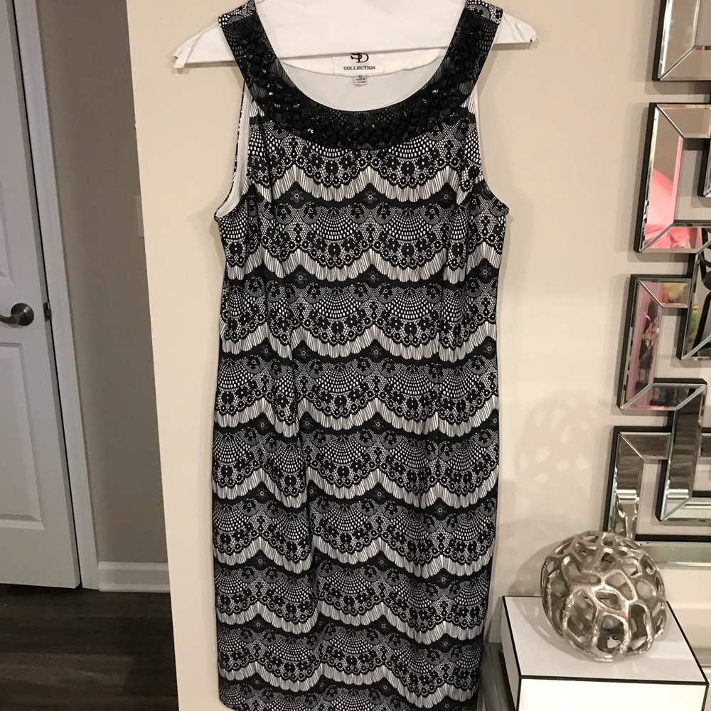 💕5 for $25 💕Beaded Lace Dress